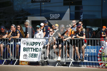 2021-07-03 - Fans during the Formula 1 Grosser Preis Von Osterreich 2021, 2021 Austrian Grand Prix, 9th round of the 2021 FIA Formula One World Championship from July 2 to 4, 2021 on the Red Bull Ring, in Spielberg, Austria - Photo DPPI - FORMULA 1 GROSSER PREIS VON OSTERREICH 2021, 2021 AUSTRIAN GRAND PRIX - FORMULA 1 - MOTORS