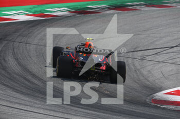 2021-07-03 - 11 PEREZ Sergio (mex), Red Bull Racing Honda RB16B, action during the Formula 1 Grosser Preis Von Osterreich 2021, 2021 Austrian Grand Prix, 9th round of the 2021 FIA Formula One World Championship from July 2 to 4, 2021 on the Red Bull Ring, in Spielberg, Austria - Photo Joao Filipe / DPPI - FORMULA 1 GROSSER PREIS VON OSTERREICH 2021, 2021 AUSTRIAN GRAND PRIX - FORMULA 1 - MOTORS