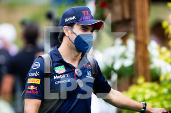 2021-07-04 - PEREZ Sergio (mex), Red Bull Racing Honda RB16B, portrait during the Formula 1 Grosser Preis Von Osterreich 2021, 2021 Austrian Grand Prix, 9th round of the 2021 FIA Formula One World Championship from July 2 to 4, 2021 on the Red Bull Ring, in Spielberg, Austria - Photo Joao Filipe / DPPI - FORMULA 1 GROSSER PREIS VON OSTERREICH 2021, 2021 AUSTRIAN GRAND PRIX - FORMULA 1 - MOTORS