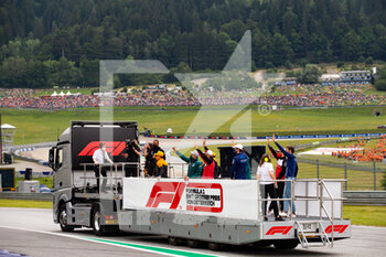 2021-07-04 - Drivers parade during the Formula 1 Grosser Preis Von Osterreich 2021, 2021 Austrian Grand Prix, 9th round of the 2021 FIA Formula One World Championship from July 2 to 4, 2021 on the Red Bull Ring, in Spielberg, Austria - Photo Joao Filipe / DPPI - FORMULA 1 GROSSER PREIS VON OSTERREICH 2021, 2021 AUSTRIAN GRAND PRIX - FORMULA 1 - MOTORS