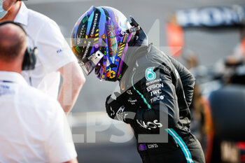 2021-07-16 - HAMILTON Lewis (gbr), Mercedes AMG F1 GP W12 E Performance, portrait during the Formula 1 Pirelli British Grand Prix 2021, 10th round of the 2021 FIA Formula One World Championship from July 16 to 18, 2021 on the Silverstone Circuit, in Silverstone, United Kingdom - Photo Antonin Vincent / DPPI - FORMULA 1 PIRELLI BRITISH GRAND PRIX 2021 - FORMULA 1 - MOTORS