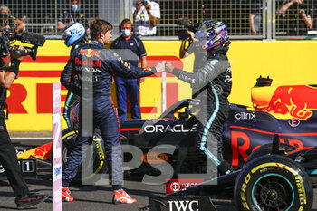 2021-07-17 - VERSTAPPEN Max (ned), Red Bull Racing Honda RB16B, portrait HAMILTON Lewis (gbr), Mercedes AMG F1 GP W12 E Performance, portrait during the Formula 1 Pirelli British Grand Prix 2021, 10th round of the 2021 FIA Formula One World Championship from July 16 to 18, 2021 on the Silverstone Circuit, in Silverstone, United Kingdom - Photo Xavi Bonilla / DPPI - FORMULA 1 PIRELLI BRITISH GRAND PRIX 2021 - FORMULA 1 - MOTORS