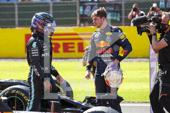 2021-07-17 - VERSTAPPEN Max (ned), Red Bull Racing Honda RB16B, HAMILTON Lewis (gbr), Mercedes AMG F1 GP W12 E Performance, portrait, sprint race during the Formula 1 Pirelli British Grand Prix 2021, 10th round of the 2021 FIA Formula One World Championship from July 16 to 18, 2021 on the Silverstone Circuit, in Silverstone, United Kingdom - Photo Antonin Vincent / DPPI - FORMULA 1 PIRELLI BRITISH GRAND PRIX 2021 - FORMULA 1 - MOTORS