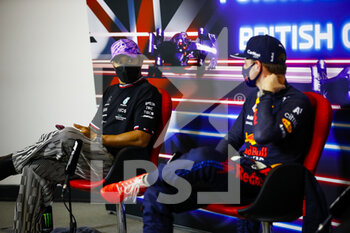2021-07-17 - HAMILTON Lewis (gbr), Mercedes AMG F1 GP W12 E Performance, VERSTAPPEN Max (ned), Red Bull Racing Honda RB16B, portrait, press conference of the sprint race during the Formula 1 Pirelli British Grand Prix 2021, 10th round of the 2021 FIA Formula One World Championship from July 16 to 18, 2021 on the Silverstone Circuit, in Silverstone, United Kingdom - Photo Xavi Bonilla / DPPI - FORMULA 1 PIRELLI BRITISH GRAND PRIX 2021 - FORMULA 1 - MOTORS
