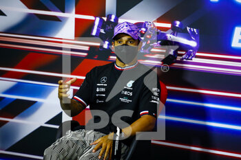 2021-07-17 - HAMILTON Lewis (gbr), Mercedes AMG F1 GP W12 E Performance, portrait, press conference of the sprint race during the Formula 1 Pirelli British Grand Prix 2021, 10th round of the 2021 FIA Formula One World Championship from July 16 to 18, 2021 on the Silverstone Circuit, in Silverstone, United Kingdom - Photo Xavi Bonilla / DPPI - FORMULA 1 PIRELLI BRITISH GRAND PRIX 2021 - FORMULA 1 - MOTORS
