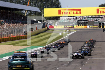 2021-07-17 - start of the race, depart, during the Sprint Race of Formula 1 Pirelli British Grand Prix 2021, 10th round of the 2021 FIA Formula One World Championship from July 16 to 18, 2021 on the Silverstone Circuit, in Silverstone, United Kingdom - Photo DPPI - FORMULA 1 PIRELLI BRITISH GRAND PRIX 2021 - FORMULA 1 - MOTORS