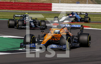 2021-07-17 - 03 RICCIARDO Daniel (aus), McLaren MCL35M, action 05 VETTEL Sebastian (ger), Aston Martin F1 AMR21, action during the Sprint Race of Formula 1 Pirelli British Grand Prix 2021, 10th round of the 2021 FIA Formula One World Championship from July 16 to 18, 2021 on the Silverstone Circuit, in Silverstone, United Kingdom - Photo DPPI - FORMULA 1 PIRELLI BRITISH GRAND PRIX 2021 - FORMULA 1 - MOTORS