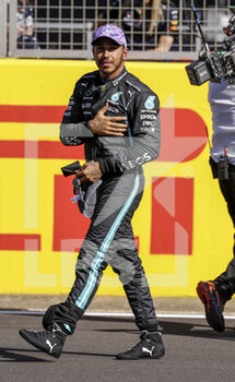 2021-07-17 - HAMILTON Lewis (gbr), Mercedes AMG F1 GP W12 E Performance, portrait during the Sprint Race of Formula 1 Pirelli British Grand Prix 2021, 10th round of the 2021 FIA Formula One World Championship from July 16 to 18, 2021 on the Silverstone Circuit, in Silverstone, United Kingdom - Photo DPPI - FORMULA 1 PIRELLI BRITISH GRAND PRIX 2021 - FORMULA 1 - MOTORS
