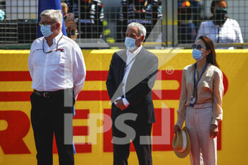 2021-07-18 - BRAWN Ross (gbr), Managing Director of motorsport Formula One Group, portrait CAREY Chase (usa), Chairman and CEO Formula One Group FOG, portrait during the Formula 1 Pirelli British Grand Prix 2021, 10th round of the 2021 FIA Formula One World Championship from July 16 to 18, 2021 on the Silverstone Circuit, in Silverstone, United Kingdom - Photo Xavi Bonilla / DPPI - FORMULA 1 PIRELLI BRITISH GRAND PRIX 2021 - FORMULA 1 - MOTORS