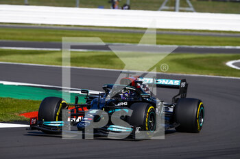 2021-07-18 - 44 HAMILTON Lewis (gbr), Mercedes AMG F1 GP W12 E Performance, action during the Formula 1 Pirelli British Grand Prix 2021, 10th round of the 2021 FIA Formula One World Championship from July 16 to 18, 2021 on the Silverstone Circuit, in Silverstone, United Kingdom - Photo Xavi Bonilla / DPPI - FORMULA 1 PIRELLI BRITISH GRAND PRIX 2021 - FORMULA 1 - MOTORS