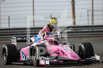 2020-11-29 - 17 Pourchaire ThÃ©o (fra), BWT HWA Racelab, Dallara F2 2018, action during the 11th round of the 2020 FIA Formula 2 Championship from November 27 to 29, 2020 on the Bahrain International Circuit, in Sakhir, Bahrain - Photo Diederik van der Laan / Dutch Photo Agency / DPPI - 11TH ROUND OF THE 2020 FIA FORMULA 2 CHAMPIONSHIP - SUNDAY - FORMULA 2 - MOTORS