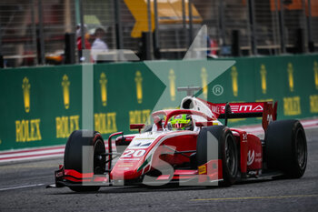 2020-12-06 - 20 Schumacher Mick (ger), Prema Racing, Dallara F2 2018, action, winning the F2 title during the 12th round of the 2020 FIA Formula 2 Championship from December 4 to 6, 2020 on the Bahrain International Circuit, in Sakhir, Bahrain - Photo Antonin Vincent / DPPI - 12TH ROUND OF THE 2020 FIA FORMULA 2 CHAMPIONSHIP - SUNDAY - FORMULA 2 - MOTORS