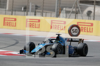 2021-03-27 - 03 Zhou Guanyu (chn), UNI-Virtuosi Racing, Dallara F2, action during the 1st round of the 2021 FIA Formula 2 Championship from March 26 to 28, 2021 on the Bahrain International Circuit, in Sakhir, Bahrain - Photo Frédéric Le Floc?h / DPPI - 1ST ROUND OF THE 2021 FIA FORMULA 2 CHAMPIONSHIP - FORMULA 2 - MOTORS