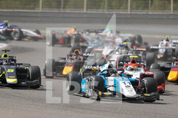2021-03-28 - start, depart,, 11 Verschoor Richard (nld), MP Motorsport, Dallara F2, action, during the 1st round of the 2021 FIA Formula 2 Championship from March 26 to 28, 2021 on the Bahrain International Circuit, in Sakhir, Bahrain - Photo Frédéric Le Floc?h / DPPI - 1ST ROUND OF THE 2021 FIA FORMULA 2 CHAMPIONSHIP - FORMULA 2 - MOTORS