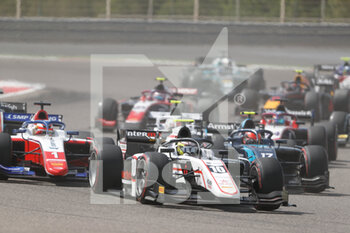 2021-03-28 - start, depart, 10 Pourchaire Théo (fra), ART Grand Prix, Dallara F2, action, during the 1st round of the 2021 FIA Formula 2 Championship from March 26 to 28, 2021 on the Bahrain International Circuit, in Sakhir, Bahrain - Photo Frédéric Le Floc?h / DPPI - 1ST ROUND OF THE 2021 FIA FORMULA 2 CHAMPIONSHIP - FORMULA 2 - MOTORS
