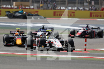 2021-03-28 - 10 Pourchaire Théo (fra), ART Grand Prix, Dallara F2, action during the 1st round of the 2021 FIA Formula 2 Championship from March 26 to 28, 2021 on the Bahrain International Circuit, in Sakhir, Bahrain - Photo Frédéric Le Floc?h / DPPI - 1ST ROUND OF THE 2021 FIA FORMULA 2 CHAMPIONSHIP - FORMULA 2 - MOTORS