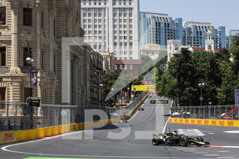 2021-06-05 - 05 Ticktum Dan (gbr), Carlin, Dallara F2, action during the 3rd round of the 2021 FIA Formula 2 Championship from June 04 to 06, 2021 on the Baku City Circuit, in Baku, Azerbaijan - Photo Antonin Vincent / DPPI - 3RD ROUND OF THE 2021 FIA FORMULA 2 CHAMPIONSHIP - FORMULA 2 - MOTORS