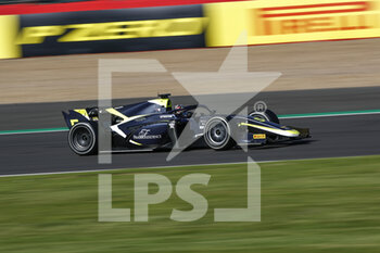 2021-07-16 - 05 Ticktum Dan (gbr), Carlin, Dallara F2, action during the 4th round of the 2021 FIA Formula 2 Championship from from July 16 to 18, 2021 on the Silverstone Circuit, in Silverstone, United Kingdom - Photo Xavi Bonilla / DPPI - 4TH ROUND OF THE 2021 FIA FORMULA 2 CHAMPIONSHIP - FORMULA 2 - MOTORS