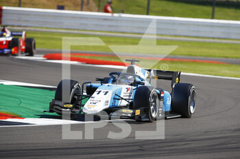 2021-07-18 - 11 Verschoor Richard (nld), MP Motorsport, Dallara F2, action during the 4th round of the 2021 FIA Formula 2 Championship from from July 16 to 18, 2021 on the Silverstone Circuit, in Silverstone, United Kingdom - Photo Xavi Bonilla / DPPI - 4TH ROUND OF THE 2021 FIA FORMULA 2 CHAMPIONSHIP - FORMULA 2 - MOTORS