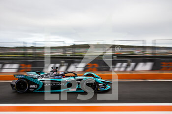 2020-11-28 - 20 Evans Mitch (nzl), Jaguar Racing, Jaguar I-Type 5, action during the Valencia pre-season test for the 2020-21 ABB FIA Formula E World Championship, on the Ricardo Tormo Circuit, from November 28 to December 1, 2020 in Valencia, Spain - Photo Germain Hazard / DPPI - VALENCIA PRE-SEASON TEST FOR THE 2020-21 ABB FIA FORMULA E WORLD CHAMPIONSHIP - FORMULA E - MOTORS
