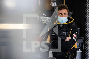2020-11-28 - Rossiter James, DS Techeetah Sporting Director & Reserve driver, portrait during the Valencia pre-season test for the 2020-21 ABB FIA Formula E World Championship, on the Ricardo Tormo Circuit, from November 28 to December 1, 2020 in Valencia, Spain - Photo Germain Hazard / DPPI - VALENCIA PRE-SEASON TEST FOR THE 2020-21 ABB FIA FORMULA E WORLD CHAMPIONSHIP - FORMULA E - MOTORS