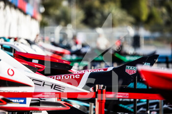 2021-02-24 - pitlane carrosserie body during the 2021 Diriyah ePrix, 1st round of the 2020â21 Formula E World Championship, on the Riyadh Street Circuit from February 25 to 27, in Riyadh, Saudi Arabia - Photo Germain Hazard / DPPI - 2021 DIRIYAH EPRIX, 1ST ROUND OF THE FORMULA E WORLD CHAMPIONSHIP - FORMULA E - MOTORS