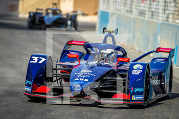 2021-02-25 - 37 Cassidy Nick (nzl), Envision Virgin Racing, Audi e-tron FE07, action during the 2021 Diriyah ePrix, 1st round of the 2020â21 Formula E World Championship, on the Riyadh Street Circuit from February 25 to 27, in Riyadh, Saudi Arabia - Photo GrÃ©gory Lenormand / DPPI - 2021 DIRIYAH EPRIX, 1ST ROUND OF THE FORMULA E WORLD CHAMPIONSHIP - FORMULA E - MOTORS