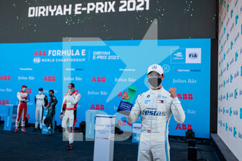 2021-02-26 - DE VRIES Nyck (nld), Mercedes-Benz EQ Formula E Team, Mercedes-Benz EQ Silver Arrow 02, portrait during the 2021 Diriyah ePrix, 1st round of the 2020â21 Formula E World Championship, on the Riyadh Street Circuit from February 25 to 27, in Riyadh, Saudi Arabia - Photo Germain Hazard / DPPI - 2021 DIRIYAH EPRIX, 1ST ROUND OF THE 2020-21 FORMULA E WORLD CHAMPIONSHIP - FORMULA E - MOTORS