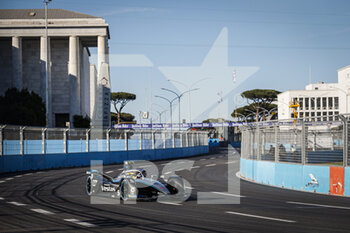 2021-04-09 - 05 Vandoorne Stoffel (bel), Mercedes-Benz EQ Formula E Team, Mercedes-Benz EQ Silver Arrow 02, action during the 2021 Rome ePrix, 3rd round of the 2020-21 Formula E World Championship, on the Circuito Cittadino dell'EUR from April 9 to 11, in Rome, Italy - Photo François Flamand / DPPI - 2021 ROME EPRIX, 3RD ROUND OF THE 2020-21 FORMULA E WORLD CHAMPIONSHIP - FORMULA E - MOTORS