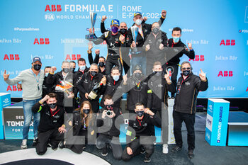 2021-04-10 - team picture VERGNE Jean-Eric (fra), DS Techeetah, DS E-Tense FE20, portrait podium during the 2021 Rome ePrix, 3rd round of the 2020-21 Formula E World Championship, on the Circuito Cittadino dell'EUR from April 9 to 11, in Rome, Italy - Photo Germain Hazard / DPPI - 2021 ROME EPRIX, 3RD ROUND OF THE 2020-21 FORMULA E WORLD CHAMPIONSHIP - FORMULA E - MOTORS