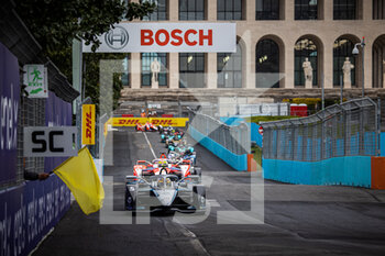 2021-04-11 - 05 Vandoorne Stoffel (bel), Mercedes-Benz EQ Formula E Team, Mercedes-Benz EQ Silver Arrow 02, action 29 Sims Alexander (gbr), Mahindra Racing, Mahinda M7Electro, action finish under safety car during the 2021 Rome ePrix, 4th round of the 2020-21 Formula E World Championship, on the Circuito Cittadino dell'EUR from April 9 to 11, in Rome, Italy - Photo Germain Hazard / DPPI - 2021 ROME EPRIX, 4TH ROUND OF THE 2020-21 FORMULA E WORLD CHAMPIONSHIP - FORMULA E - MOTORS