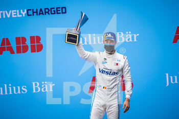 2021-04-11 - VANDOORNE Stoffel (bel), Mercedes-Benz EQ Formula E Team, Mercedes-Benz EQ Silver Arrow 02, portrait podium during the 2021 Rome ePrix, 4th round of the 2020-21 Formula E World Championship, on the Circuito Cittadino dell'EUR from April 9 to 11, in Rome, Italy - Photo Germain Hazard / DPPI - 2021 ROME EPRIX, 4TH ROUND OF THE 2020-21 FORMULA E WORLD CHAMPIONSHIP - FORMULA E - MOTORS