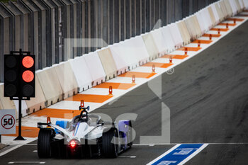 2021-04-24 - 28 Günther Maximilian (ger), BMW i Andretti Motorsport, BMW iFE.21, action during the 2021 Valencia ePrix, 3rd meeting of the 2020-21 Formula E World Championship, on the Circuit Ricardo Tormo from April 23 to 25, in Valencia, Spain - Photo Germain Hazard / DPPI - 2021 VALENCIA EPRIX, 3RD MEETING OF THE 2020-21 FORMULA E WORLD CHAMPIONSHIP - FORMULA E - MOTORS