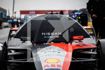 2021-04-24 - BUEMI Sébastien (swi), Nissan e.dams, Nissan IM02, portrait grille de depart starting grid during the 2021 Valencia ePrix, 3rd meeting of the 2020-21 Formula E World Championship, on the Circuit Ricardo Tormo from April 23 to 25, in Valencia, Spain - Photo Germain Hazard / DPPI - 2021 VALENCIA EPRIX, 3RD MEETING OF THE 2020-21 FORMULA E WORLD CHAMPIONSHIP - FORMULA E - MOTORS