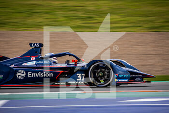 2021-04-25 - 37 Cassidy Nick (nzl), Envision Virgin Racing, Audi e-tron FE07, action during the 2021 Valencia ePrix, 3rd meeting of the 2020-21 Formula E World Championship, on the Circuit Ricardo Tormo from April 23 to 25, in Valencia, Spain - Photo Germain Hazard / DPPI - 2021 VALENCIA EPRIX, 3RD MEETING OF THE 2020-21 FORMULA E WORLD CHAMPIONSHIP - FORMULA E - MOTORS