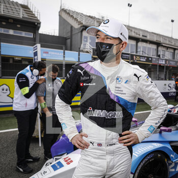 2021-04-25 - DENNIS Jake (gbr), BMW i Andretti Motorsport, BMW iFE.21, portrait during the 2021 Valencia ePrix, 3rd meeting of the 2020-21 Formula E World Championship, on the Circuit Ricardo Tormo from April 23 to 25, in Valencia, Spain - Photo François Flamand / DPPI - 2021 VALENCIA EPRIX, 3RD MEETING OF THE 2020-21 FORMULA E WORLD CHAMPIONSHIP - FORMULA E - MOTORS