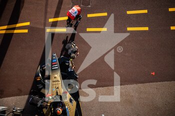 2021-05-08 - 25 Vergne Jean-Eric (fra), DS Techeetah, DS E-Tense FE20, action stand pit lane during the 2021 Monaco ePrix, 4th meeting of the 2020-21 Formula E World Championship, on the Circuit de Monaco on May 8, in Monaco - Photo Germain Hazard / DPPI - 2021 MONACO EPRIX, 4TH MEETING OF THE 2020-21 FORMULA E WORLD CHAMPIONSHIP - FORMULA E - MOTORS
