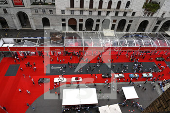 2021-06-16 - General view of the Vittoria Square red carpet of the Mille Miglia 2021  on june 15, 2021 in Brescia, Italy. Photo by Umberto Favretto/New Reporter - MILLE MIGLIA 2021  - HISTORIC - MOTORS