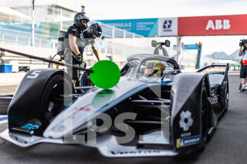 2021-06-20 - LOTTERER André (ger), TAG Heuer Porsche Formula E Team, Porsche 99X Electric, portrait during the 2021 Puebla ePrix, 5th meeting of the 2020-21 Formula E World Championship, on the Autodromo Miguel E. Abed from June 18 to 20, in Puebla, Mexico - Photo Germain Hazard / DPPI - 2021 PUEBLA EPRIX, 5TH MEETING OF THE 2020-21 FORMULA E WORLD CHAMPIONSHIP - FORMULA E - MOTORS
