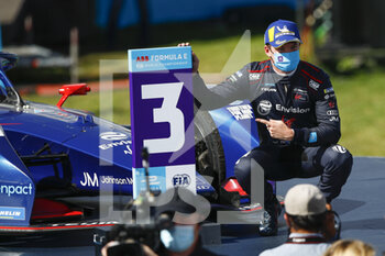 2021-06-20 - CASSIDY Nick (nzl), Envision Virgin Racing, Audi e-tron FE07, portrait celebrating his third place at the podium during the 2021 Puebla ePrix, 5th meeting of the 2020-21 Formula E World Championship, on the Autodromo Miguel E. Abed from June 18 to 20, in Puebla, Mexico - Photo Xavi Bonilla / DPPI - 2021 PUEBLA EPRIX, 5TH MEETING OF THE 2020-21 FORMULA E WORLD CHAMPIONSHIP - FORMULA E - MOTORS