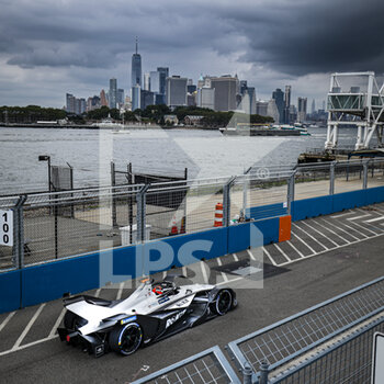 2021-07-10 - 71 Nato Norman (fra), ROKiT Venturi Racing, Mercedes-Benz EQ Silver Arrow 02, action during the 2021 New York City ePrix, 6th meeting of the 2020-21 Formula E World Championship, on the Brooklyn Street Circuit from July 10 to 11, in New York, USA - Photo François Flamand / DPPI - 2021 NEW YORK CITY EPRIX, 6TH MEETING OF THE 2020-21 FORMULA E WORLD CHAMPIONSHIP - FORMULA E - MOTORS