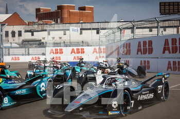 2021-07-10 - depart start 17 De Vries Nyck (nld), Mercedes-Benz EQ Formula E Team, Mercedes-Benz EQ Silver Arrow 02, action during the 2021 New York City ePrix, 6th meeting of the 2020-21 Formula E World Championship, on the Brooklyn Street Circuit from July 10 to 11, in New York, USA - Photo Germain Hazard / DPPI - 2021 NEW YORK CITY EPRIX, 6TH MEETING OF THE 2020-21 FORMULA E WORLD CHAMPIONSHIP - FORMULA E - MOTORS