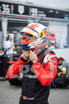2021-07-11 - BUEMI Sébastien (swi), Nissan e.dams, Nissan IM02, portrait grille de depart starting grid during the 2021 New York City ePrix, 6th meeting of the 2020-21 Formula E World Championship, on the Brooklyn Street Circuit from July 10 to 11, in New York, USA - Photo Germain Hazard / DPPI - 2021 NEW YORK CITY EPRIX, 6TH MEETING OF THE 2020-21 FORMULA E WORLD CHAMPIONSHIP - FORMULA E - MOTORS