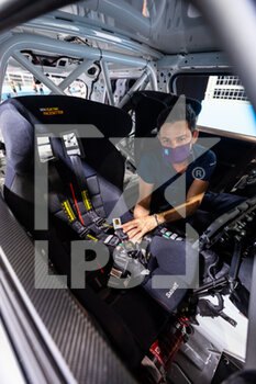 2021-07-22 - Correia Bruno, Safety Car Driver FIA during the 2021 London ePrix, 7th meeting of the 2020-21 Formula E World Championship, on the ExCel London from July 24 to 25, in London, United Kingdom - Photo Germain Hazard / DPPI - 2021 LONDON EPRIX, 7TH MEETING OF THE 2020-21 FORMULA E WORLD CHAMPIONSHIP - FORMULA E - MOTORS