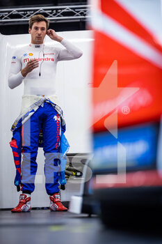 2021-07-23 - LYNN Alexandre (gbr), Mahindra Racing, Mahinda M7Electro, portrait during the 2021 London ePrix, 7th meeting of the 2020-21 Formula E World Championship, on the ExCel London from July 24 to 25, in London, United Kingdom - Photo Germain Hazard / DPPI - 2021 LONDON EPRIX, 7TH MEETING OF THE 2020-21 FORMULA E WORLD CHAMPIONSHIP - FORMULA E - MOTORS