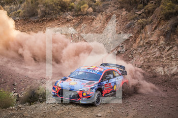 2020-09-18 - 11 NEUVILLE Thierry (BEL), GILSOUL Nicolas (BEL), Hyundai i20 Coupe WRC, Hyundai Shell Mobis WRT, action during the 2020 Rally of Turkey, 5th round of the 2020 FIA WRC Championship from September 18 to 20, 2020 at Marmaris, Mugla in Turkey - Photo Gregory Lenormand / DPPI - RALLY OF TURKEY, 5TH ROUND OF THE 2020 FIA WRC CHAMPIONSHIP - RALLY - MOTORS