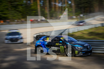 2020-09-19 - 13 BAKKERUD Andreas (NOR), Monster Energy GCK RX Cartel (FRA), Renault Megane RS, action during the Neste World RX of Riga-Latvia, 5th round of the 2020 FIA World Rallycross Championship, FIA WRX, from September 19 to 20, 2020 on the Bikernieku Kompleksa Sporta Baze, in Riga, Latvia - Photo Paulo Maria / DPPI -  RALLYCROSS WORLD RX OF RIGA-LATVIA, 5TH ROUND OF THE 2020 - RALLY - MOTORS
