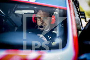 2020-10-08 - NEUVILLE Thierry (BEL), Hyundai i20 Coupe WRC, Hyundai Shell Mobis WRT, portrait during the 2020 Rally Italia Sardegna, 6th round of the 2020 FIA WRC Championship from October 8 to 11, 2020 at Alghero, Sardegna in Italy - Photo Paulo Maria / DPPI - RALLY DI SARDEGNA - 6TH ROUND OF THE 2020 FIA WRC CHAMPIONSHIP - RALLY - MOTORS