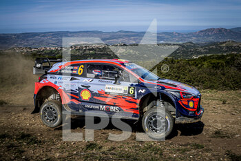 2020-10-09 - 06 during the 2020 Rally Italia Sardegna, 6th round of the 2020 FIA WRC Championship from October 8 to 11, 2020 at Alghero, Sardegna in Italy - Photo Paulo Maria / DPPI - RALLY OF SARDEGNA - 6TH ROUND OF THE 2020 FIA WRC CHAMPIONSHIP - RALLY - MOTORS