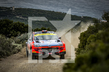 2020-10-10 - 27 VEIBY Ole Christian (NOR), ANDERSSON Jonas (SWE), Hyundai i20 R5, Hyundai Motorsport N WRC 2, action during the 2020 Rally Italia Sardegna, 6th round of the 2020 FIA WRC Championship from October 8 to 11, 2020 at Alghero, Sardegna in Italy - Photo Paulo Maria / DPPI - RALLY DI SARDEGNA - 6TH ROUND OF THE 2020 FIA WRC CHAMPIONSHIP  - RALLY - MOTORS
